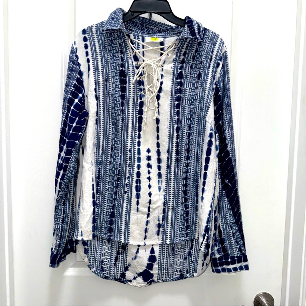 Solito Dreamer Lasso Blue White Tie Dye Tie Front Woven Top Size Small